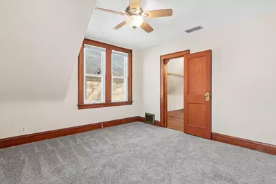 855 Juno Avenue, Saint Paul, MN 55102 - Photo 16