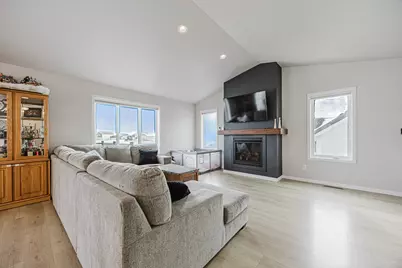 7316 30th Street S, Fargo, ND 58104 - Photo 6