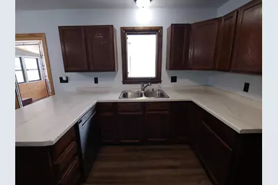 1813 Robin Hood Drive, Thief River Falls, MN 56701 - Photo 4