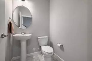 4832 Avery Ct, Eagan, MN 55123 - Photo 8