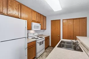 7104 139th Ave NW, Anoka, MN 55303 - Photo 12