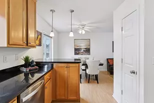 6457 Regency Ln, Eden Prairie, MN 55344 - Photo 14