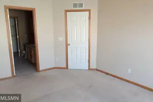 5050 Holly Ln N, Plymouth, MN 55446 - Photo 10