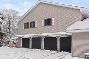 7633 Wedgewood Ct N, Maple Grove, MN 55311 - Photo 6