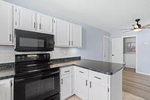 7633 Wedgewood Ct N, Maple Grove, MN 55311 - Photo 16