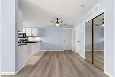 7633 Wedgewood Court N, Maple Grove, MN 55311 - Photo 10