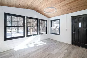 2463 Silver Lake Rd NW, New Brighton, MN 55112 - Photo 6