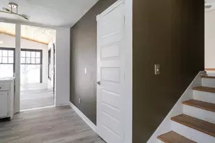 2463 Silver Lake Rd NW, New Brighton, MN 55112 - Photo 8