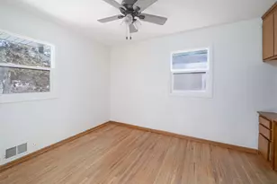 2463 Silver Lake Rd NW, New Brighton, MN 55112 - Photo 10