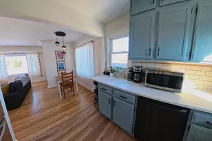 584 Pelham Blvd, Saint Paul, MN 55104 - Photo 4