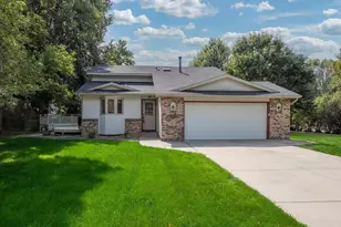 11641 55th St NE, Albertville, MN 55301 - Photo 4