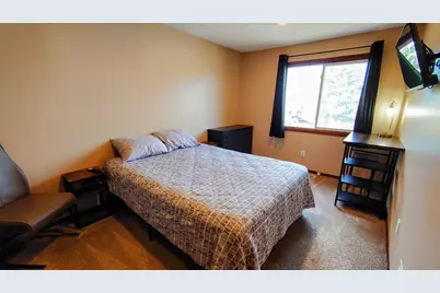 4584 Cinnamon Ridge Trail, Eagan, MN 55122 - Photo 4