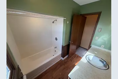 706 1st Street S, Willmar, MN 56201 - Photo 8