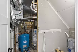 22544 Raven St NW, Oak Grove, MN 55005 - Photo 40