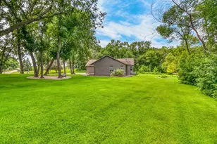 46747 Poss Beach Rd, Pelican Rapids, MN 56572 - Photo 4