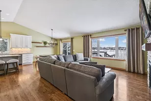 9487 208th St W, Lakeville, MN 55044 - Photo 4