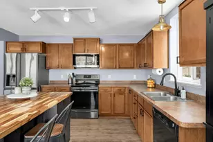 532 Summit Ln, Dundas, MN 55019 - Photo 8