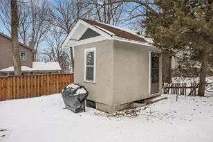 2296 Shadywood Rd, Wayzata, MN 55391 - Photo 16