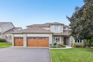 4329 Jessica Ct, Eagan, MN 55123 - Photo 2