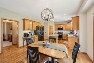4329 Jessica Ct, Eagan, MN 55123 - Photo 10