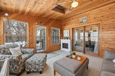 15700 Maple Island Court, Burnsville, MN 55306 - Photo 12