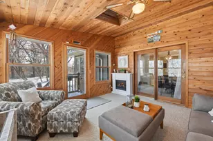 15700 Maple Island Ct, Burnsville, MN 55306 - Photo 12