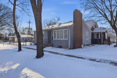 1064 Rose Avenue E, Saint Paul, MN 55106 - Photo 1