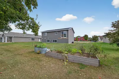 190 Red School Lane, Kellogg, MN 55945 - Photo 6