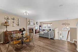 921 Ledgestone Dr, Mahtomedi, MN 55115 - Photo 4