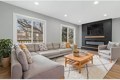 6609 Gretchen Lane N, Oakdale, MN 55128 - Photo 10