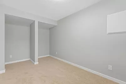 6609 Gretchen Lane N, Oakdale, MN 55128 - Photo 38