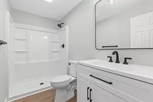 6609 Gretchen Ln N, Oakdale, MN 55128 - Photo 32