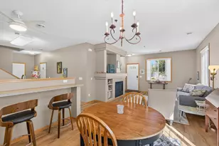 751 Maple Hills Dr, Maplewood, MN 55117 - Photo 10
