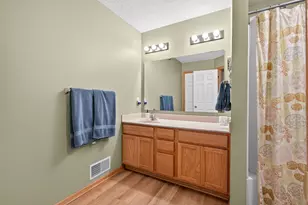 751 Maple Hills Dr, Maplewood, MN 55117 - Photo 22