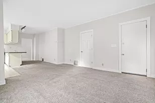 2726 Grand Ave S, Minneapolis, MN 55408 - Photo 4