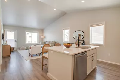 1234 Rachel Drive W, West Fargo, ND 58078 - Photo 12