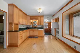 5375 Eureka Rd, Excelsior, MN 55331 - Photo 28