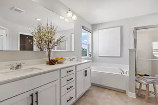 4815 Blake Way, Woodbury, MN 55129 - Photo 32