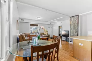 2827 Bryant Ave N, Minneapolis, MN 55411 - Photo 10