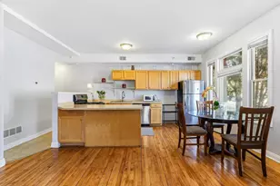 2827 Bryant Ave N, Minneapolis, MN 55411 - Photo 8