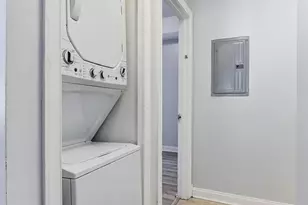 2827 Bryant Ave N, Minneapolis, MN 55411 - Photo 22