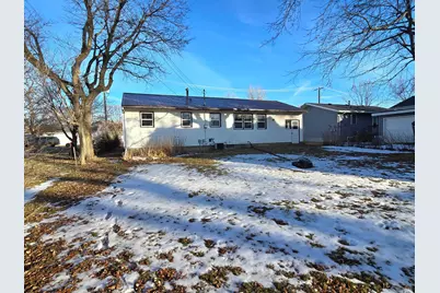 106 8th Avenue NW, Pipestone, MN 56164 - Photo 38