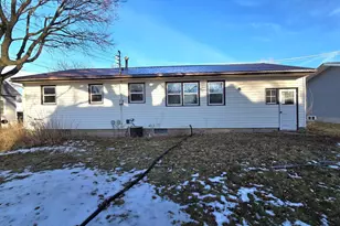 106 8th Ave NW, Pipestone, MN 56164 - Photo 36