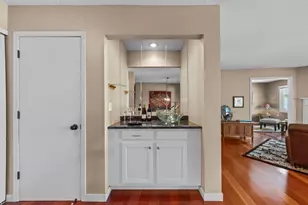 6967 Langford Ct, Edina, MN 55436 - Photo 4