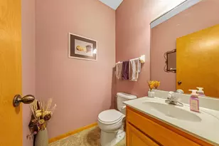 1817 Sunset Dr, Northfield, MN 55057 - Photo 12