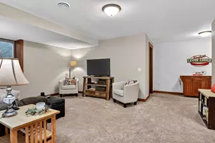 5643 Grn Pk Dr, Eau Claire, WI 54703 - Photo 14