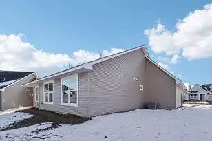 2614 Buffalo Ridge Dr, Buffalo, MN 55313 - Photo 40