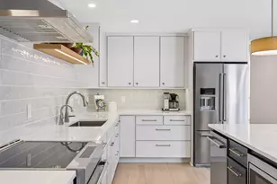 4633 Bayswater Rd, Shorewood, MN 55331 - Photo 14