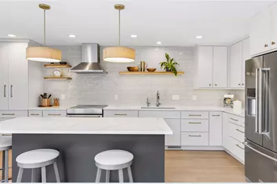 4633 Bayswater Road, Shorewood, MN 55331 - Photo 12