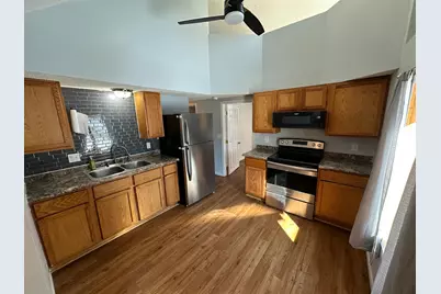 511 3rd Street NE, Saint Cloud, MN 56304 - Photo 6